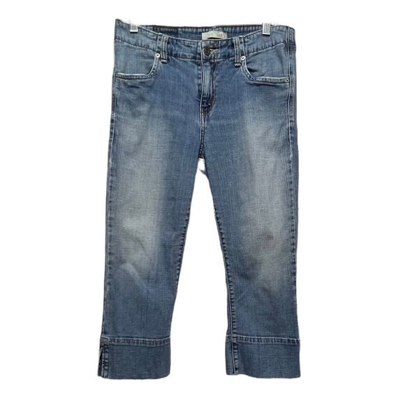 Levi's 515 Mid Rise Straight Capri Jeans Stitched Back Pockets Size 8 - Picture 1 of 9